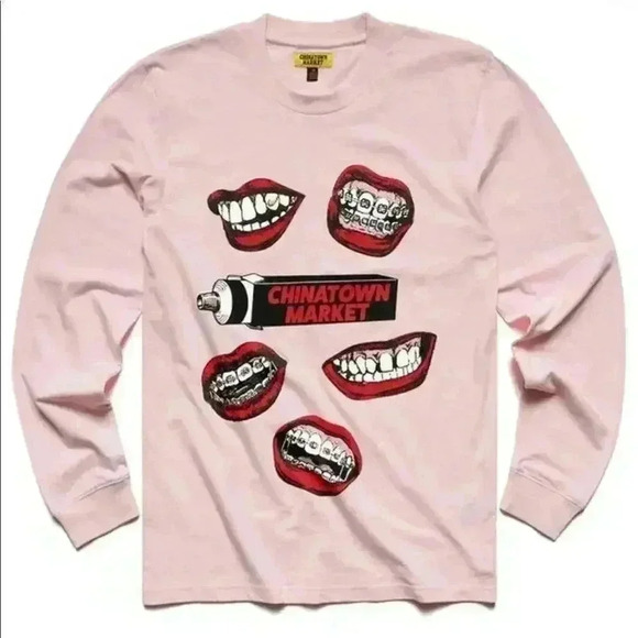 CHINATOWN MARKET NWT MOUTH LONG-SLEEVE TEE - Picture 3 of 14